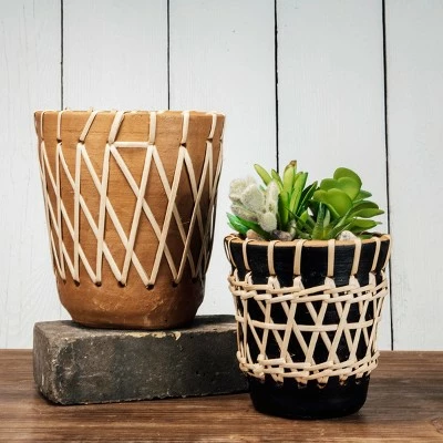 Foreside Home & Garden Rattan Woven Planter - Foreside Home and Garden 8 Foreside Home & Garden Rattan Woven Planter - Foreside Home and Garden - Image 6