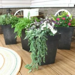 Sunnydaze Decor Sunnydaze Modern Decorative Indoor/Outdoor Galvanized Steel Planters for Planting Flowers, Plants and Herbs - 13.75" Square - Charcoal - 4-Pack