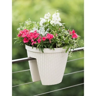 Weave Round Railing Planter, 11 Inch - Gardener's Supply Company 3 Weave Round Railing Planter, 11 Inch - Gardener's Supply Company - Image 2