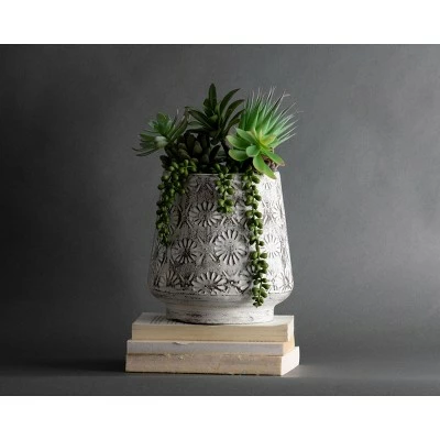 Antique White Embossed Floral Pattern Metal Planter - Foreside Home & Garden 4 Antique White Embossed Floral Pattern Metal Planter - Foreside Home & Garden - Image 3