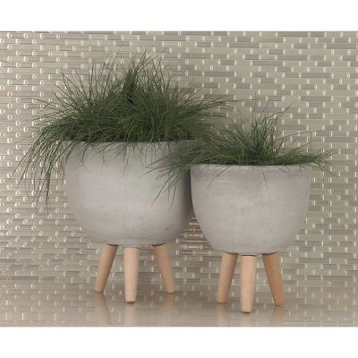 Olivia & May Set of 3 Contemporary Fiber Clay Planters with Wooden Stands - Olivia & May 3 Olivia & May Set of 3 Contemporary Fiber Clay Planters with Wooden Stands - Olivia & May